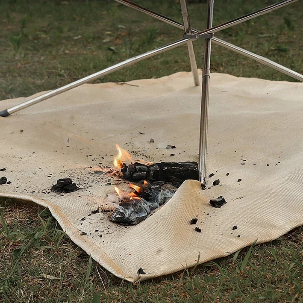 بطانية حماية من الحرارة العالي - مراجعة Outdoor Camping Rug وسعره