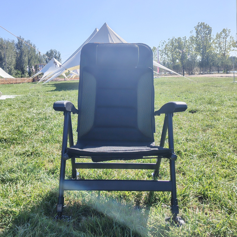 كرسي خارجي محمول قابل للطي بخم - مراجعة Outdoor Camping Recliner Chairs وسعره